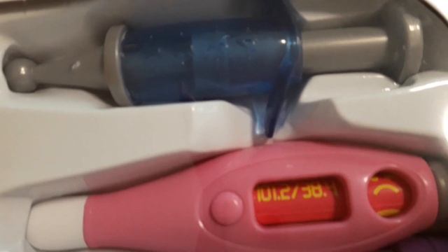 Fisher-price Medical Kit (Медицинский набор от Фишер прайс) смотреть онлайн