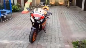 Honda CBR 1000 RR FireBlade Repsol SC59 Euxsaust Yoshimura