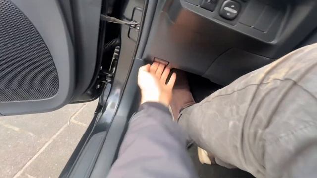 Toyota Auris Hybrid смотреть онлайн