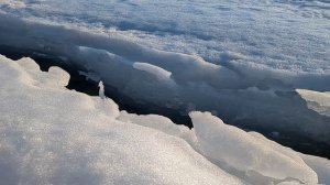 звуки зимнего льда