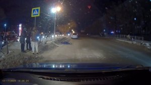 На Менделеева водитель на Тойоте сбил человека на пешеходном переходе