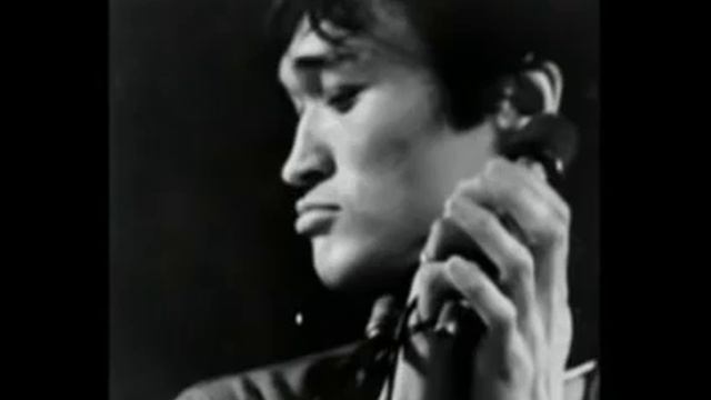 Виктор Цой | Группа Кино | Звезда - Волчий вой да лай собак смотреть онлайн