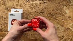 Tylna lampka rowerowa iGPSPORT TL30 - unboxing