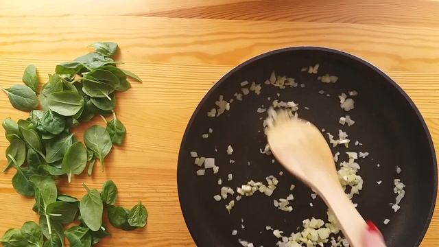 RYBA Z PIEKARNIKA ZE SZPINAKIEM | Pieczona ryba z sosem szpinakowym (śmietanowym) | Obiad z ryby