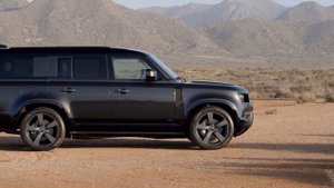 New 2025 Land Rover Defender 130 V8 - footage