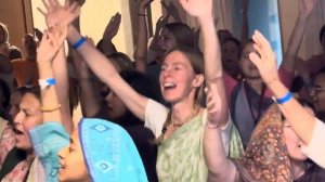 Киртан 🔥 ЕС Бхакти Вигьяна Госвами Махарадж. Джапа-ретрит на Говардхане 8 апреля 2024