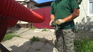 Как не попасть под фонтанчик из мочи // Будни ассенизатора // Откачка выгребной ямы.