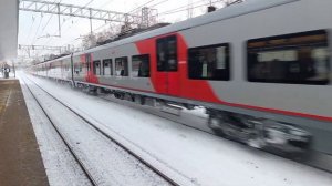 Ласточка пронеслась