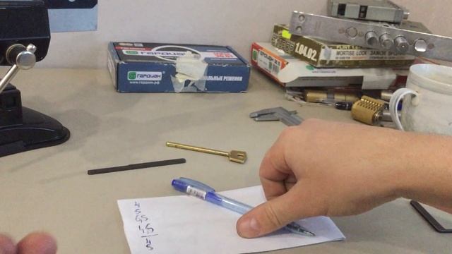 Лёгкий способ изготовление ключа по замку смотреть онлайн