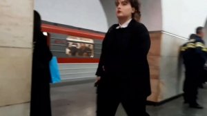 Тбилиси метро, на пересечении веток. Тбилисский метрополитен, Tbilisi metro 2022
