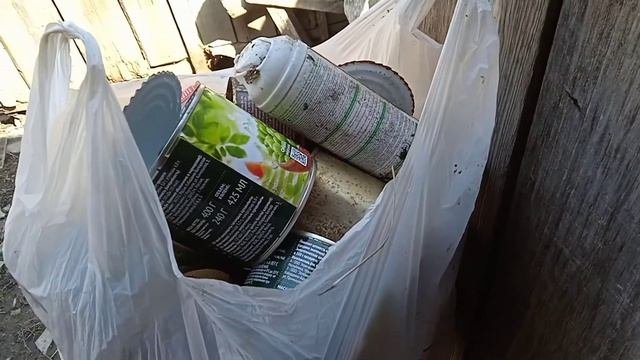 Собрал 4 кг металлолома консервными банками. Поиск металлолома.