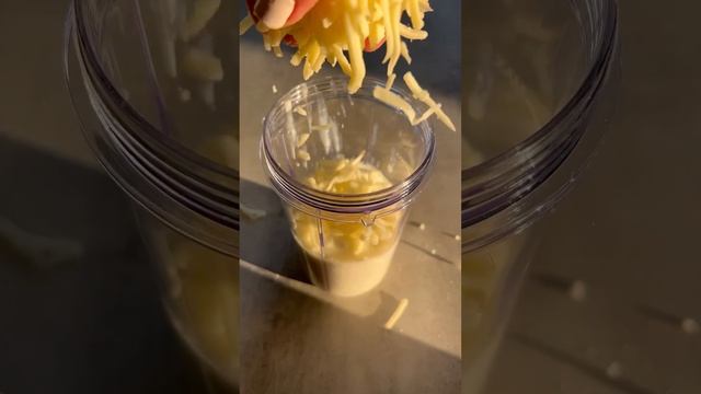 Protein Mac & Cheese for under 400 cals | healthy Kraft Dinner!