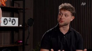 A First Look at the brand new Bowers & Wilkins 607 S3 and 606 S3 Bookshelf Speakers | AV.com