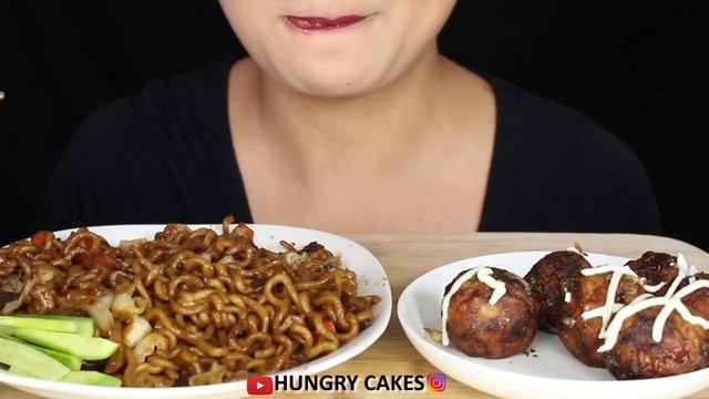 ASMR Black Bean Noodles and Takoyaki CHEWY and SLURPING EATING SOUNDS MUKBANG NO TALKING