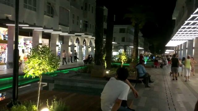 Лучшее место в Кемере! Самая красивая улица! Рекомендую ночью!