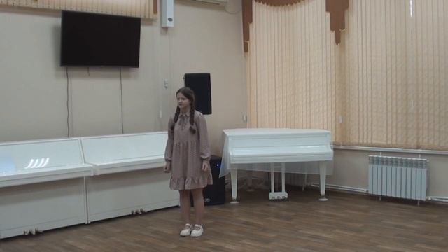 Екатерина Гукова читает отрывок из повести Рувима Фраермана "Дикая собака Динго смотреть онлайн