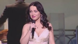 Мария Голик "Один раз в год сады цветут" (В.Шаинский - М.Рябинин)