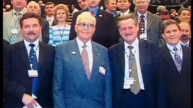 ИСТОРИЯ СВЯЗИ В ЛИЦАХ: МАРК КРИВОШЕЕВ «ОПЕРЕЖАЯ СТРЕМИТЕЛЬНЫЙ ВРЕМЕНИ БЕГ...», 2009 г.