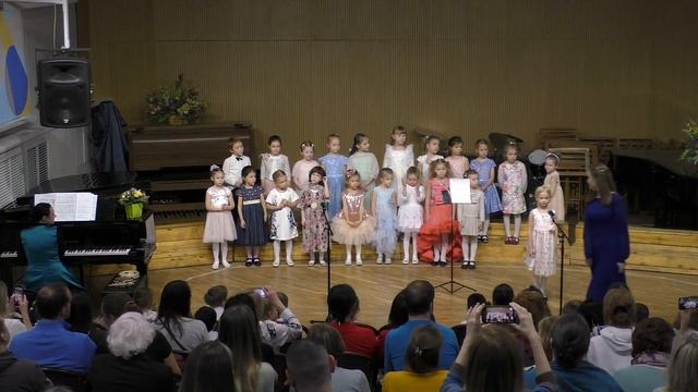 Концерт хора раннего эстетического развития. Группы: 02; 04; 05; 06; 07 смотреть онлайн