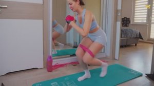 Женский  фитнесс(Упражнения для стройности женской фигурки)