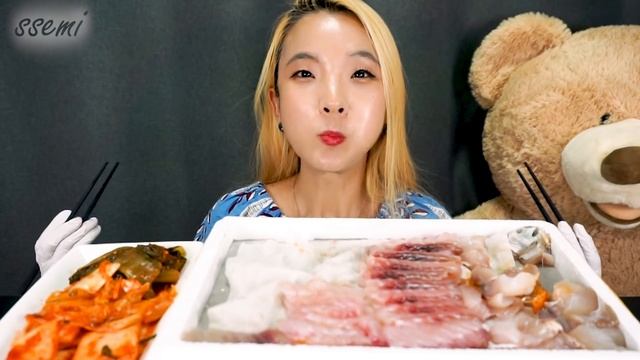 [Mukbang] RAW Sashimi 톡쏘는 목포 홍어회먹방🐟(Fermented Stingray)Realsound ガンギエイgiày trượt  ASMR | 쎄미