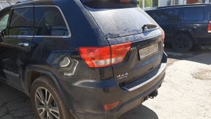 Оранжевые поворотники Grand Cherokee WK2 без замены фонарей – адаптируем американца под наш рынок