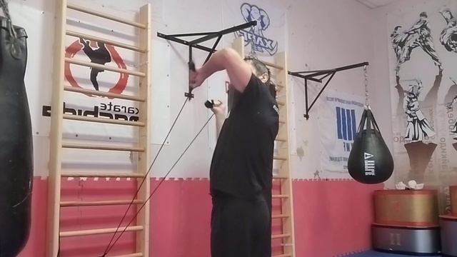 Как подтягиваются борцы?