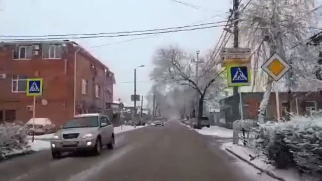 ЕйскРемонт у Тани в квартире 70х. Сильный снег в курортном городе.  Варька и мясо. А у нас шашлычок