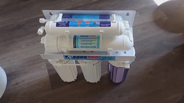 Обзор и подключение фильтра обратного осмоса AP 600M смотреть онлайн