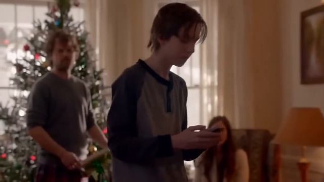 Новогодняя реклама: Apple - Misunderstood