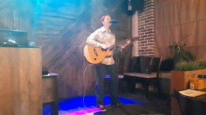 разогрев перед песней Кошки-мышки и песня кошки-мышки