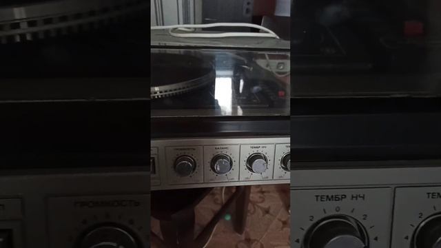 Виниловый проигрыватель Вега 106