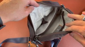 Which is BETTER? Bellroy Tokyo Crossbody Bag or the Venture Ready Sling? (PICK THIS ONE)!