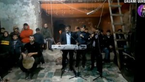 Кадами Курбон бо ансамли сари паварот базми сартарошон дар ахир бин читавр доо дод шаҳбачара