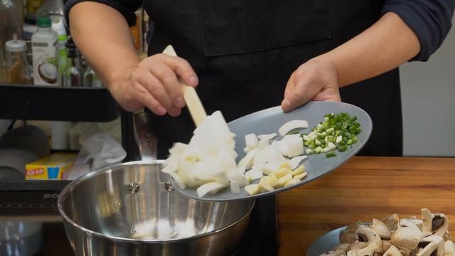 양송이요리는 이렇게 해야 제 맛이 납니다| 재료는 딱 4개| 안드셔보시면 모르십니다 JUNTV mushroom 준티비 양송이볶음 смотреть онлайн