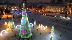 Главная Елка 2023 в городе Самара.  Площадь КУЙБЫШЕВА.