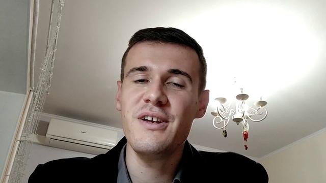 Преподаватель французского - Жюльен