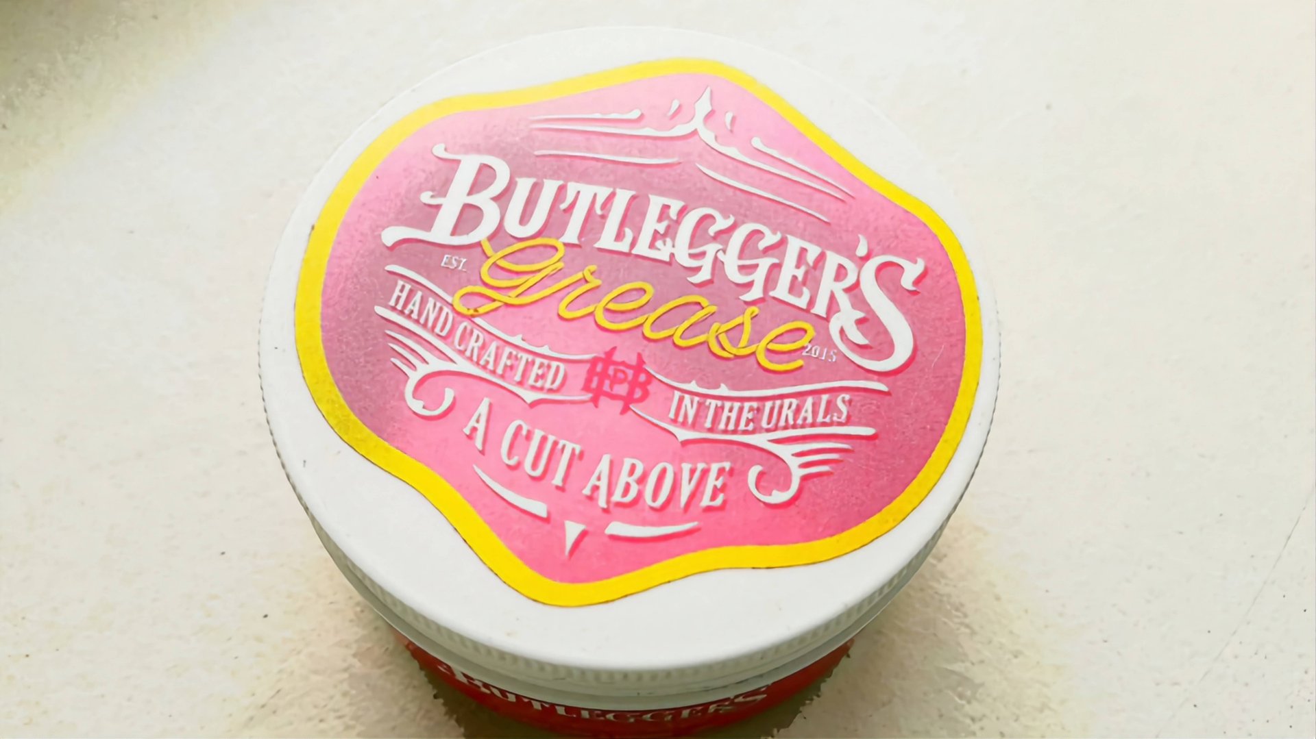 Укладка волос на пробор. Обзор бриолина Butlegger's GREASE. Укладка Side Part ( Сайд Парт ) смотреть онлайн