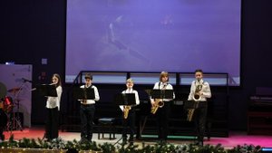 Л.Коэн "Hallelujah" - квартет саксофонов с флейтой
Ансамбль учащихся ДШИ им.Даргомыжского