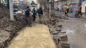 После реконструкции водовода в Аршинцево восстанавливают тротуары и парковки