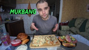 МУКБАНГ ОЛИВЬЕ / САЛАТ ИЗ КАПУСТЫ / БУТЕРБРОДЫ / БУЛОЧКА / ПОНЧИК / ОБЖОР EATING MUKBANG ASMR АСМР