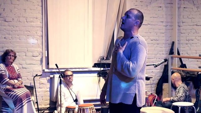 "У зори то у зореньки". Леонид Скороходов.15.09.2018 смотреть онлайн