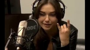 Lo-Fang - You're The One That I Want (Cover Sasha Grey)