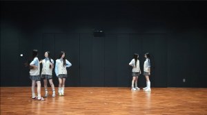 New Jeans (뉴진스) - 'Hype boy (ver. 3)' dance practice mirrored