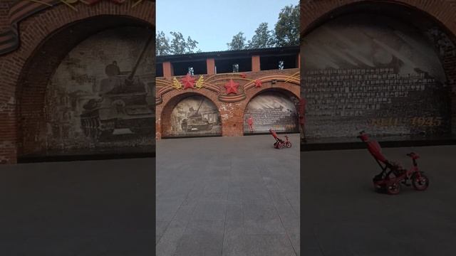 Стена памяти ВОВ. Нижний Новгород. Кремль.