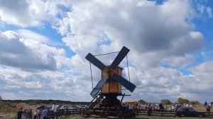 Торжественный запуск мельницы с ведущей Анной Захаровой_360p