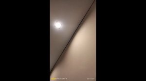 Натяжной потолок в коридоре, на теневом профиле EvroLumFer.