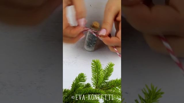 Ёлочная игрушка "Ёлочка в пузырьке" своими руками
