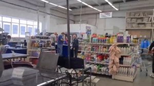 ЕйскЗачищаем ворота. Работаем в огороде. А что на обед?)) И многое другое...