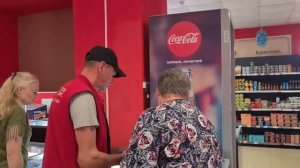День Рождения Тани. Покупаем подарок. Жарим шашлыки.